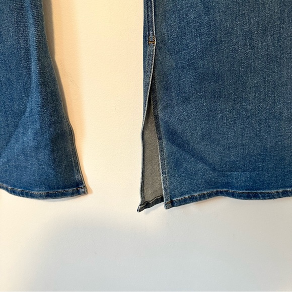 High Rise Split Flare - Picture 3 of 5